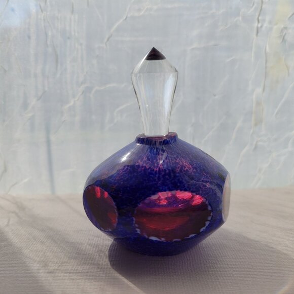 Vintage Glass Perfume Bottle With Crystal Stopper - Picture 10 of 12